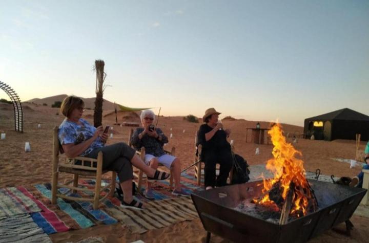 Merzouga Top Luxury Camp 外观 照片
